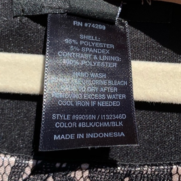 Enfocus Women's Plus Dress - Picture 8 of 8